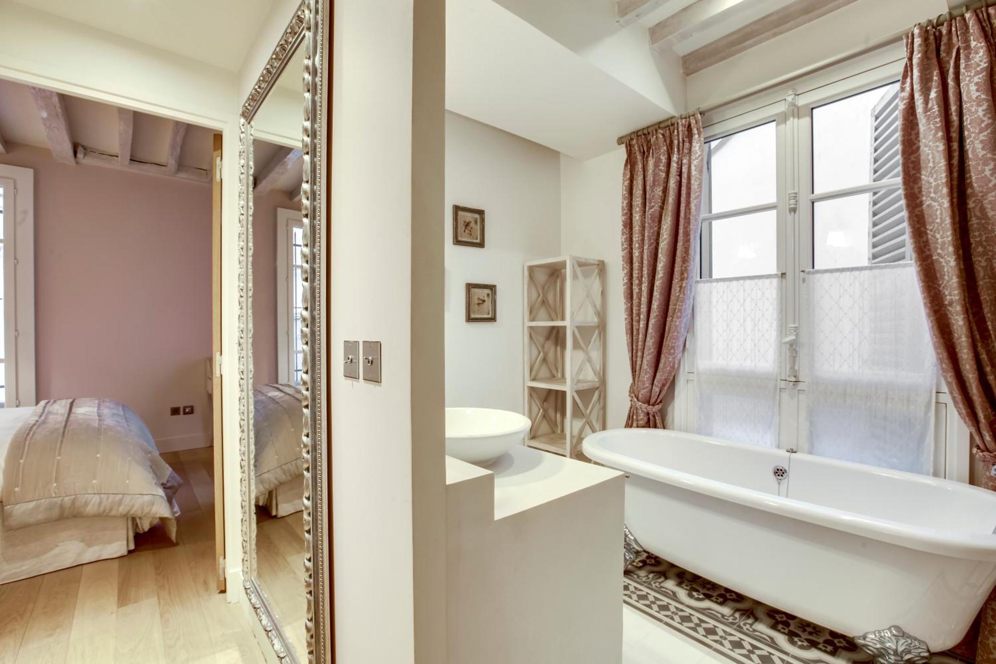 Parisian House Apartment Paris